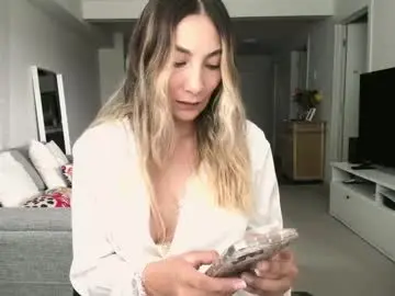 Chaturbate Free Porn Cam of emyconneer
