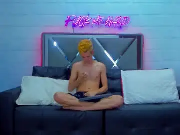 Chaturbate Sex Chat of hotboyx_