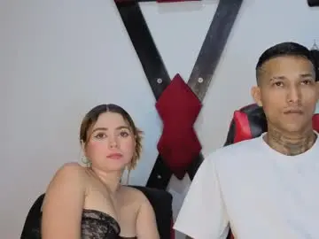 Chaturbate Live Sex Cam of hana_and_zeta