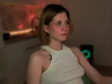 Chaturbate Adult Video Chat of mirrameow