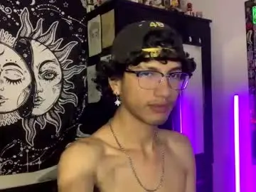 Chaturbate Watch Live Sex Cams of oliver_fast_