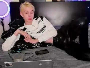 Chaturbate Watch Live Sex Cams of ruiben_