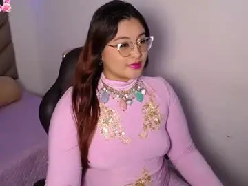 Chaturbate Watch Live Sex Cams of heluejamil