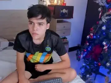 Chaturbate Watch Live Sex Cams of justinbiler