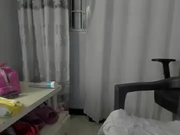 Chaturbate Best live sex cam show of paulinabelen21