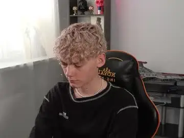 Chaturbate Sex Cam of kirill_20_cm