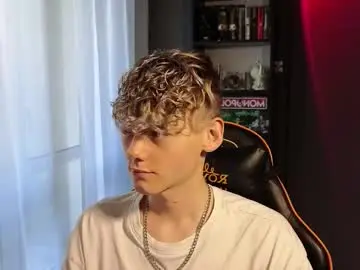 Chaturbate Adult Video Chat of kirill_20_cm