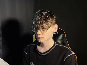 Chaturbate Sex Chat of kirill_20_cm