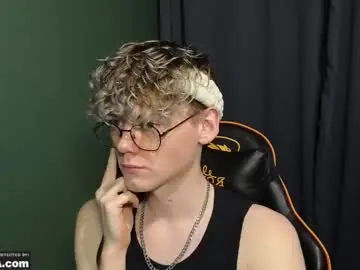 Chaturbate Adult Video Chat of kirill_20_cm