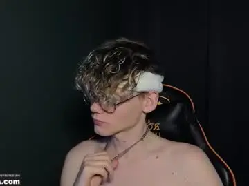 Chaturbate Free Porn Cam of kirill_20_cm