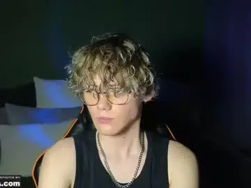 Chaturbate Nude Webcam of kirill_20_cm