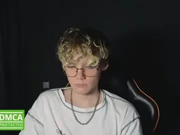 Chaturbate Adult Webcams of kirill_20_cm