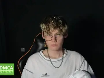 Chaturbate Adult Webcams of kirill_20_cm