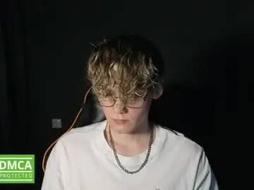 Chaturbate Private Sex Chat of kirill_20_cm