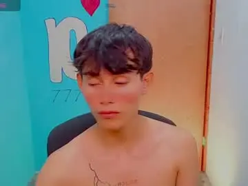 Chaturbate Live Sex Cam of tanjiro_cute