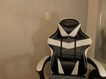 Chaturbate Live Sex Cam of santiceballo