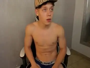 Chaturbate Nude Webcam of santiceballo