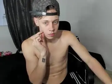 Chaturbate Free Porn Cam of santiceballo