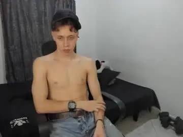 Chaturbate Live Sex of santiceballo