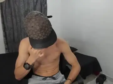 Chaturbate Private Sex Chat of santiceballo