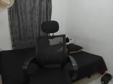 Chaturbate Nude Webcam of santiceballo