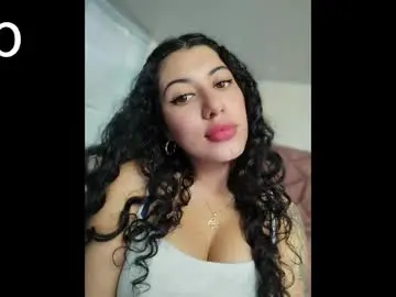 Chaturbate Sex Cam of lucy_greys_