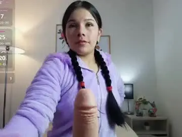 Chaturbate Live Porn of mia_moralez