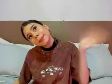 Chaturbate Live Sex Cam of rachell_criss