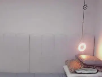 Chaturbate Nude Webcam of riri_candy