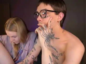 Chaturbate Live Sex Cam of worldofllove