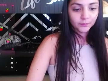 Chaturbate Live Sex Cam of emily_cooper_t