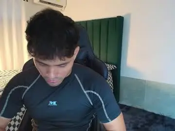 Chaturbate Live Sex Cam of lei_77