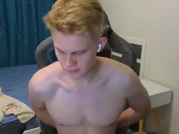 Chaturbate Live Sex Cam of meow_mickey
