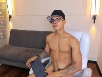 Chaturbate Live Sex of paradise_boy_s
