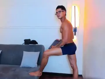 Chaturbate Free Porn Cam of paradise_boy_s
