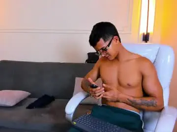 Chaturbate Sex Cam of paradise_boy_s