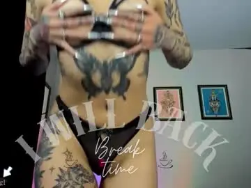 Chaturbate Free Porn Cam of ameliestone1
