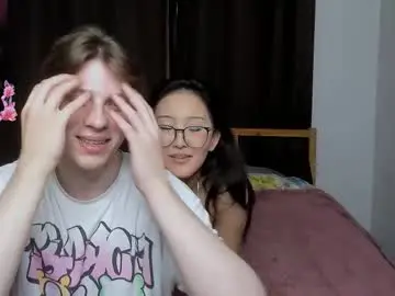 Chaturbate Live Sex of blossomandbee