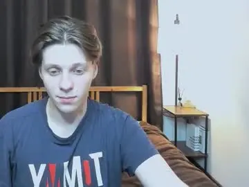 Chaturbate Best live sex cam show of blossomandbee