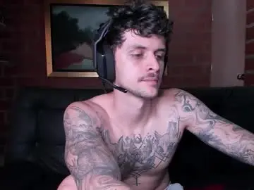 Chaturbate Live Sex Cam of daniele_bunny