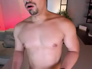 Chaturbate Live Porn of ian_davis