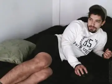 Chaturbate Live Sex of ian_davis