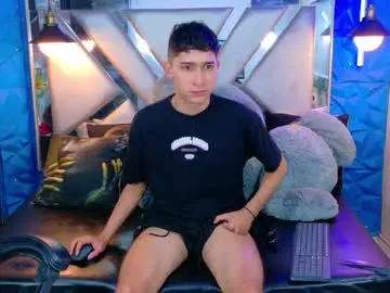 Chaturbate Live Sex Cam of kygo_williams