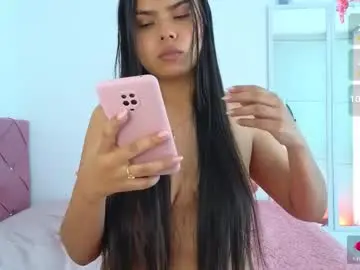 Chaturbate Free Porn Cam of emma_revees