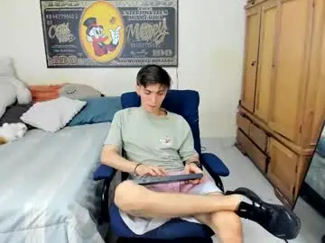 Chaturbate Live Sex Cam of erick_de_rossee