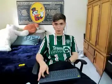 Chaturbate Live Sex Cam of erick_de_rossee