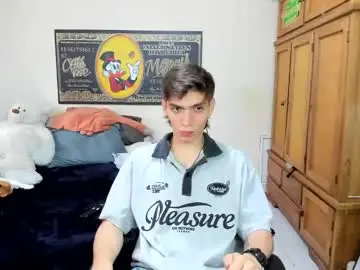 Chaturbate Live Porn of erick_de_rossee