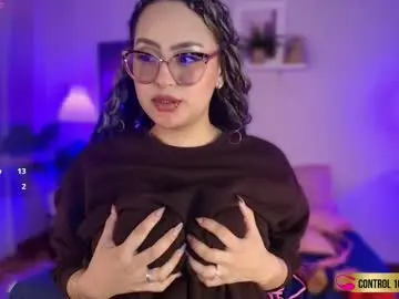 Chaturbate Free Porn Cam of sophia_dh