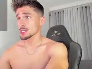 Chaturbate Live Sex of axel__owen