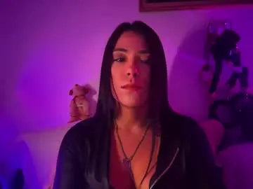 Chaturbate Free Live Porn of mistresslavinia_